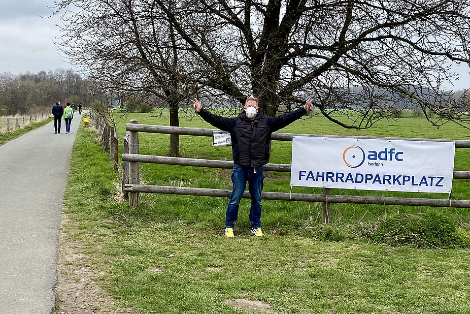 Hurra! Endlich ein Fahrradparkplatz. ADFC 21
